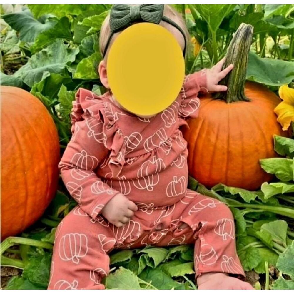 NWT BABY CAT AND JACK PUMPKIN ROMPER